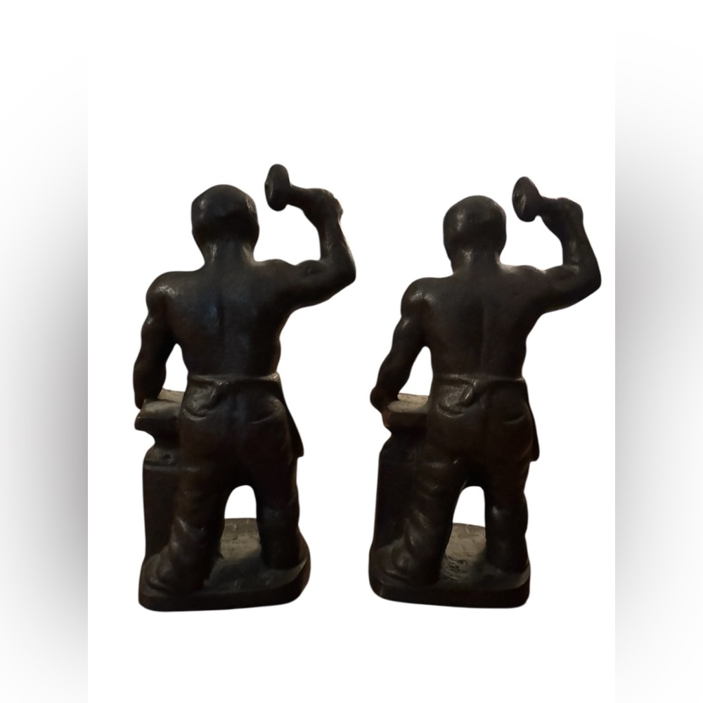 Vintage Cast Iron Blacksmith Figurines Industrial Worker Anvil Sculpture Pair - Picture 2 of 4